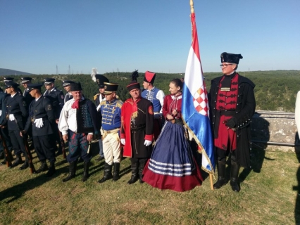 13975513_1714375232145853_4130652438877985230_o